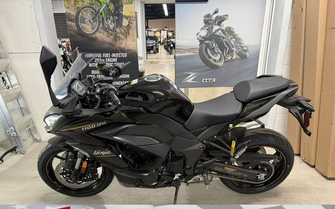 2026 Kawasaki Ninja® 1100SX ABS