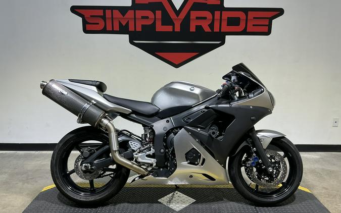 2003 Yamaha YZF-R6