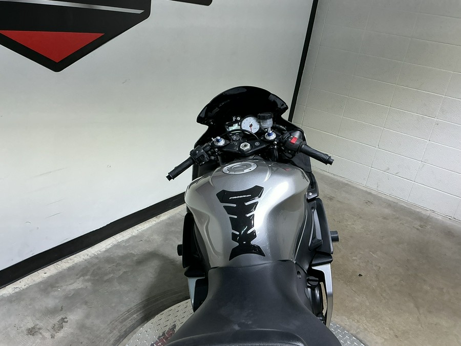 2003 Yamaha YZF-R6