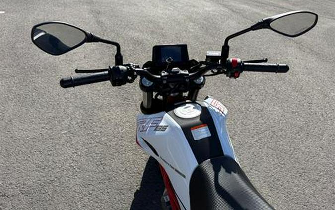 2023 QJMotor SRF135
