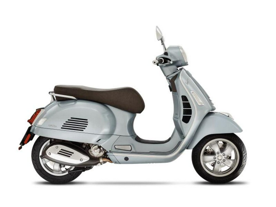 2022 Vespa GTS 300