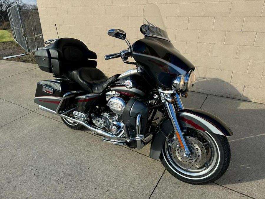 2006 Harley-Davidson® FLHTCUI - Ultra Classic® Electra Glide®