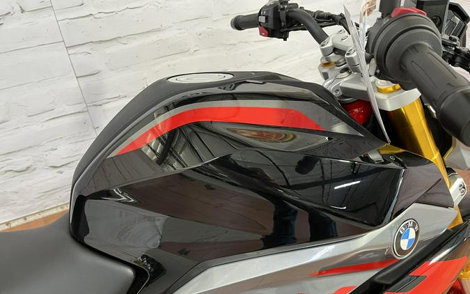 2025 BMW G 310 R