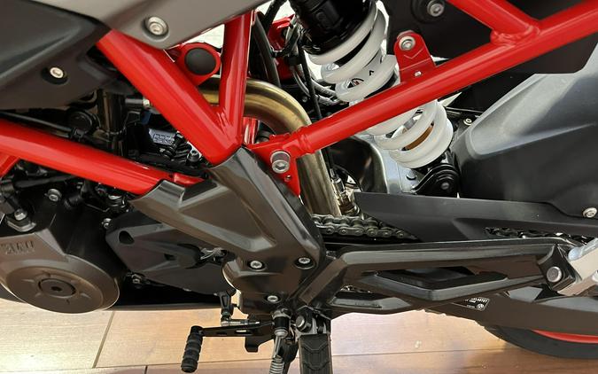 2025 BMW G 310 R