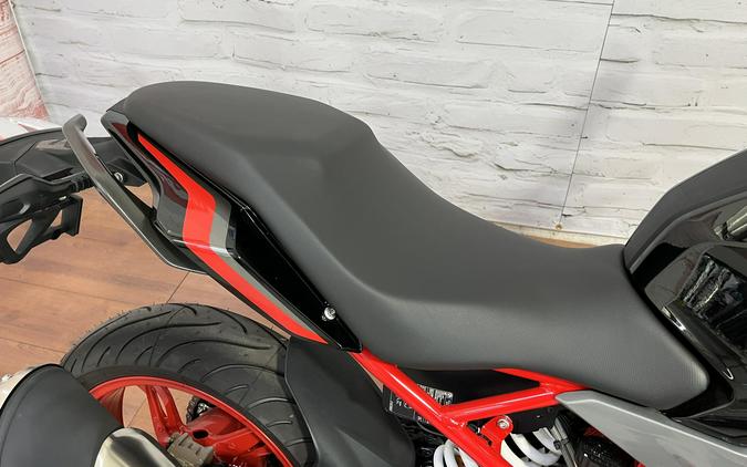2025 BMW G 310 R