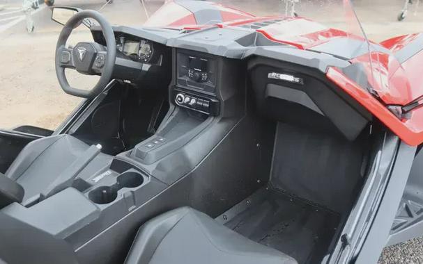 2025 POLARIS SLINGSHOT S AUTODRIVE