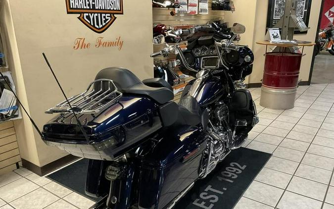 2018 Harley-Davidson® FLHTKSE - CVO™ Limited 115th Anniversary