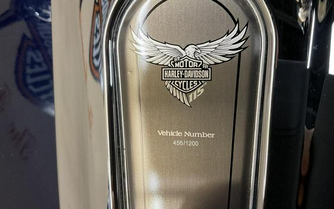 2018 Harley-Davidson® FLHTKSE - CVO™ Limited 115th Anniversary