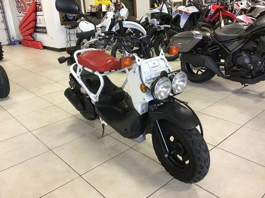 2015 Honda® RUCKUS Base
