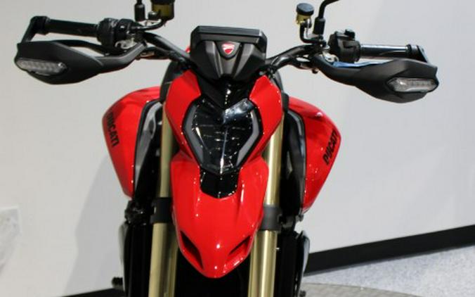 2027 Ducati Hypermotard V2