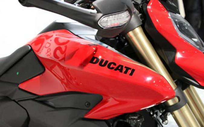 2027 Ducati Hypermotard V2