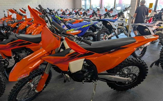 2027 KTM 300 XC - 339700