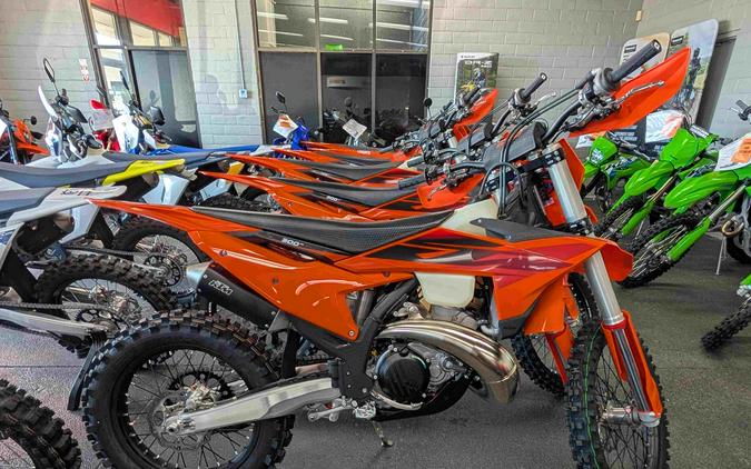 2027 KTM 300 XC - 339700