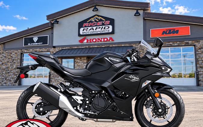 2026 Kawasaki Ninja® 500
