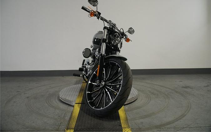 2024 Harley-Davidson Breakout