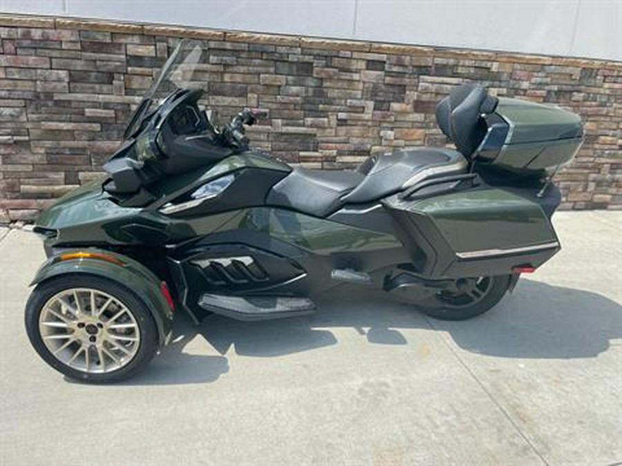 2023 Can-Am Spyder RT Sea-to-Sky