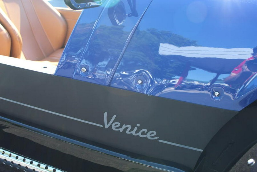 2022 Vanderhall Venice®