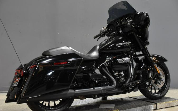 2019 Harley-Davidson Street Glide Special