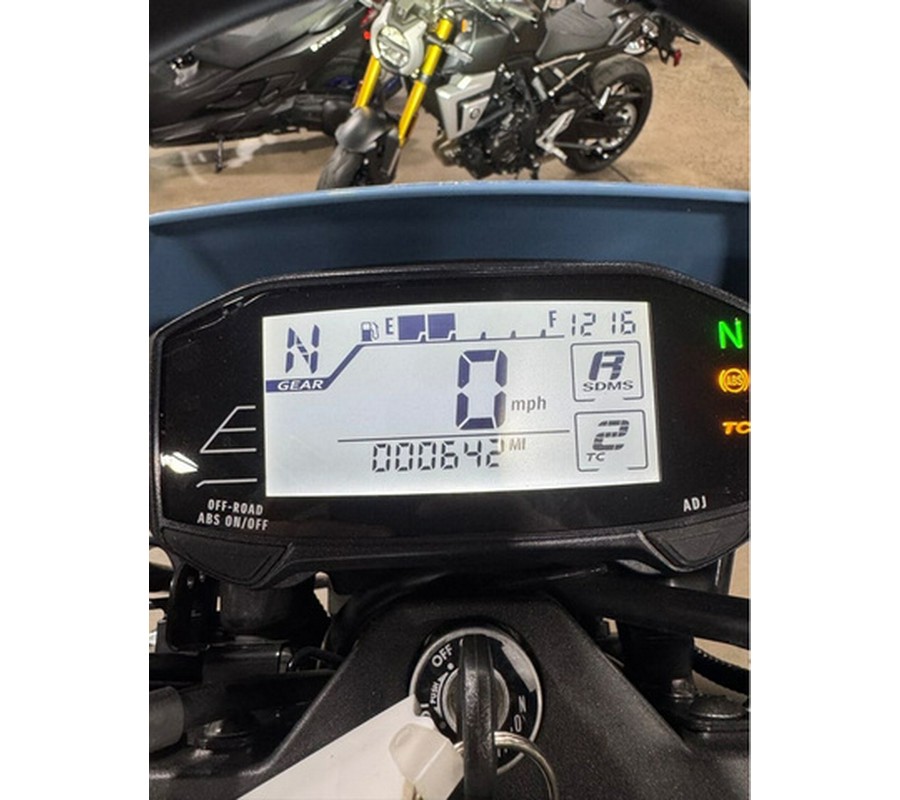 2025 Suzuki DR-Z4SM