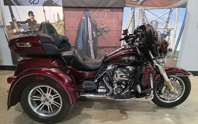 2014 Harley-Davidson Trike FLHTCUTG - Tri Glide Ultra