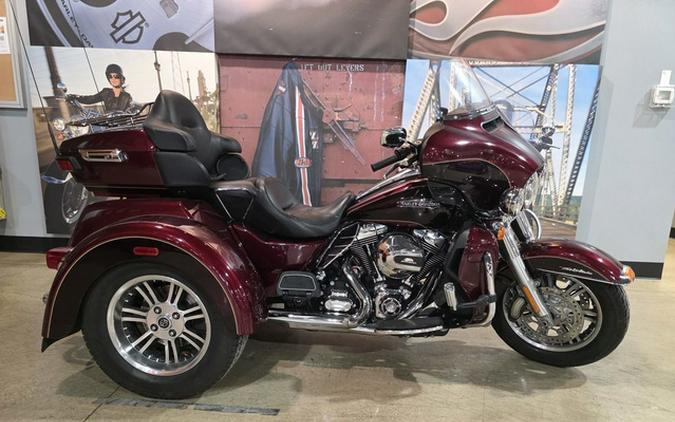 2014 Harley-Davidson Trike FLHTCUTG - Tri Glide Ultra