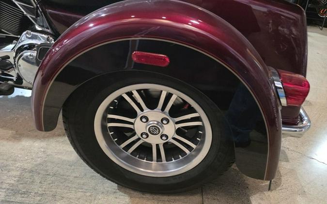 2014 Harley-Davidson Trike FLHTCUTG - Tri Glide Ultra