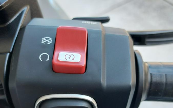 2021 HONDA GOLD WING DCT