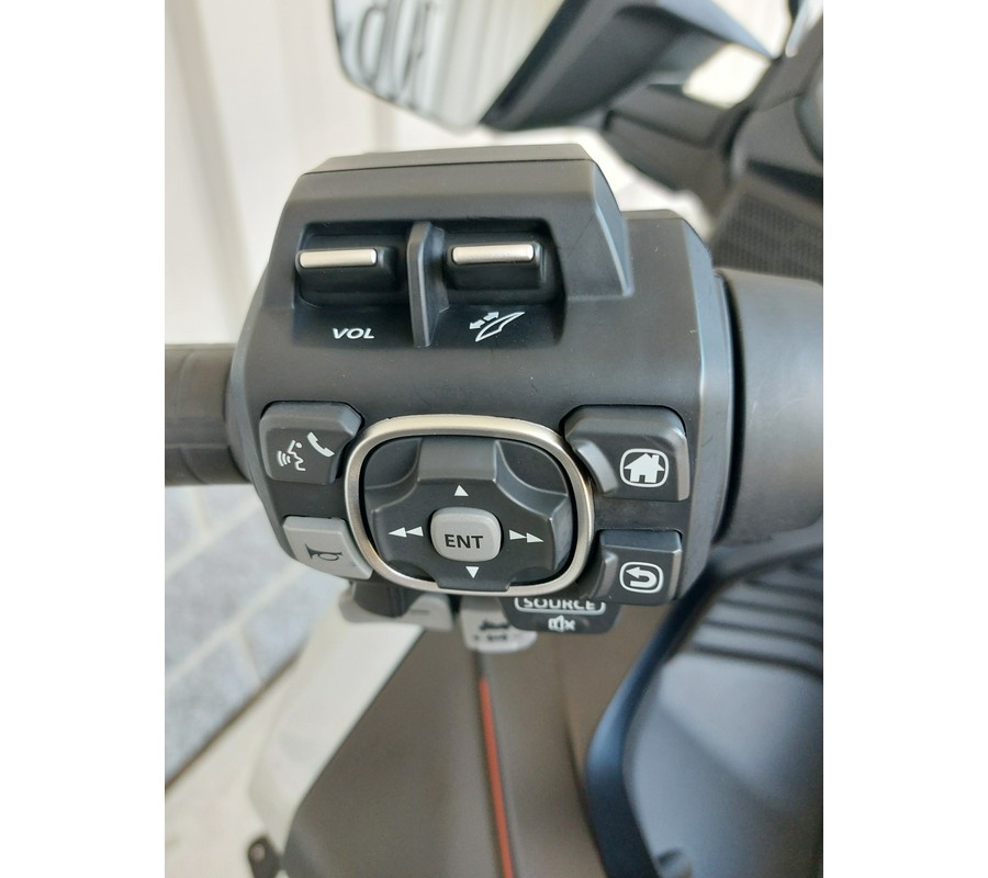 2021 HONDA GOLD WING DCT