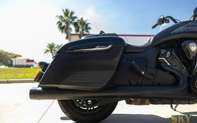 2020 Indian Motorcycle CHALLENGER DARK HORSE THNDR BLK SMK 49ST Dark Horse