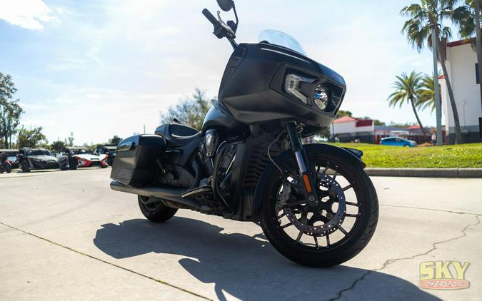2020 Indian Motorcycle CHALLENGER DARK HORSE THNDR BLK SMK 49ST Dark Horse