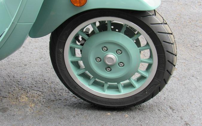 2026 Vespa Primavera 150 80th Anniversary