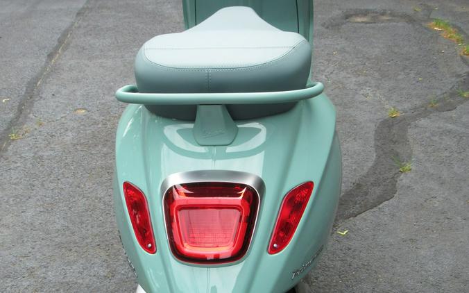 2026 Vespa Primavera 150 80th Anniversary