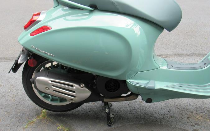 2026 Vespa Primavera 150 80th Anniversary