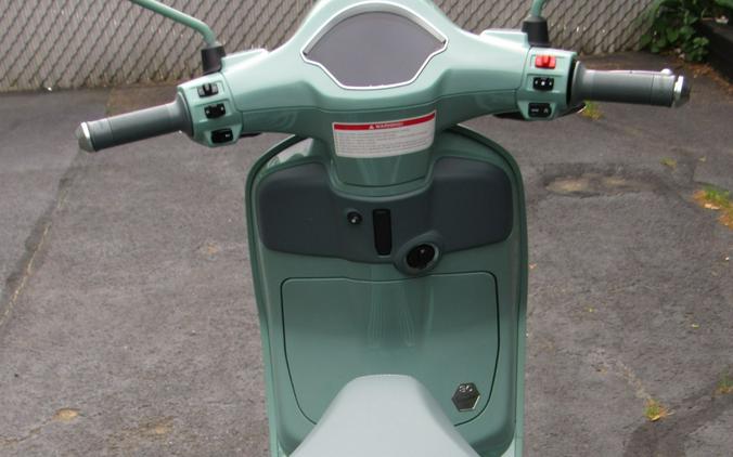 2026 Vespa Primavera 150 80th Anniversary