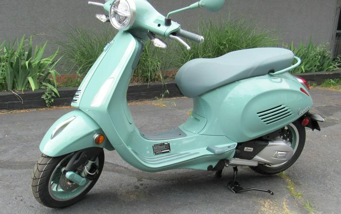 2026 Vespa Primavera 150 80th Anniversary