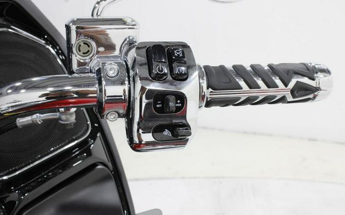 2021 Indian Challenger Limited Ruby Metallic Limited Thunder Black Pearl