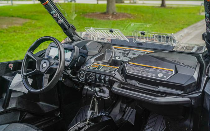 2025 Can-Am Commander X mr 1000R