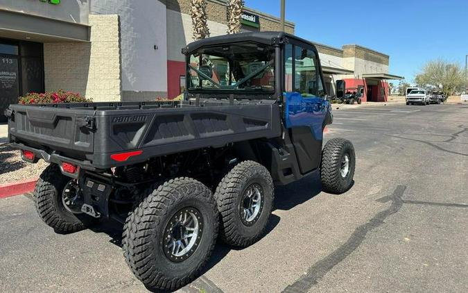 2023 Can-Am® Defender 6x6 Limited HD10