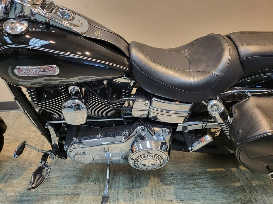 2006 Harley-Davidson® Wide Glide Black FXDWGI