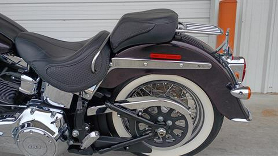 2017 Harley-Davidson Softail® Deluxe