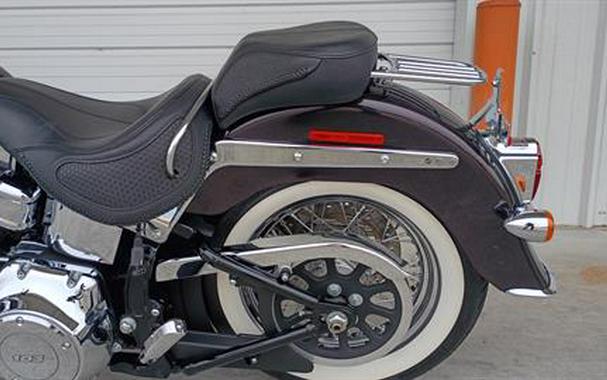 2017 Harley-Davidson Softail® Deluxe