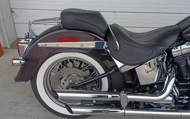 2017 Harley-Davidson Softail® Deluxe