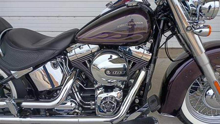 2017 Harley-Davidson Softail® Deluxe
