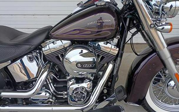 2017 Harley-Davidson Softail® Deluxe