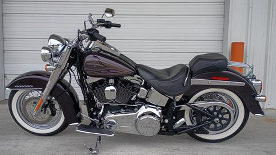 2017 Harley-Davidson Softail® Deluxe