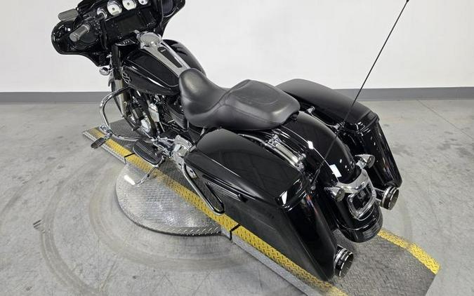 2014 Harley-Davidson® FLHXS - Street Glide® Special