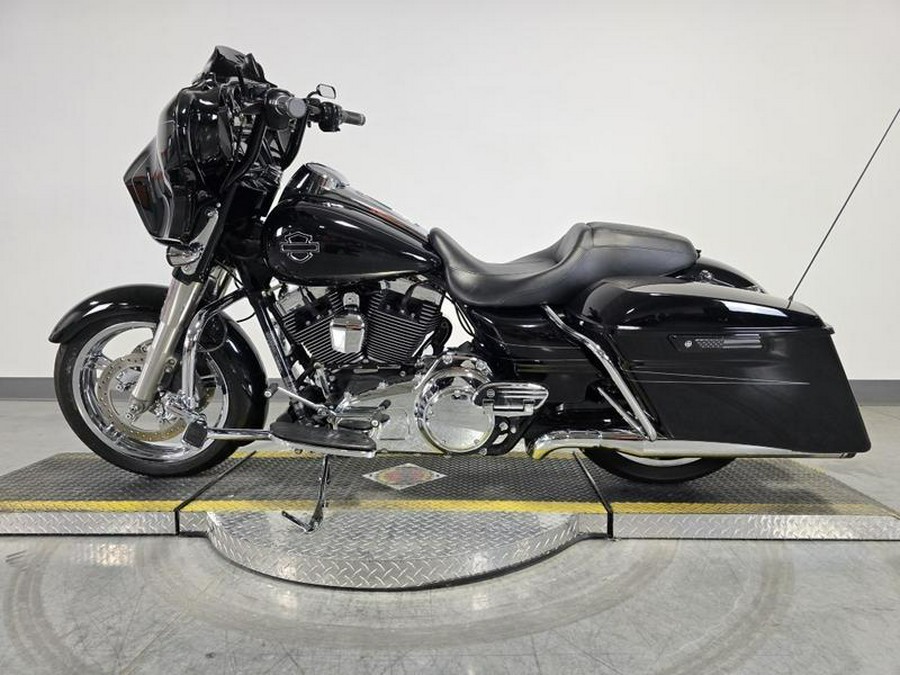 2014 Harley-Davidson® FLHXS - Street Glide® Special