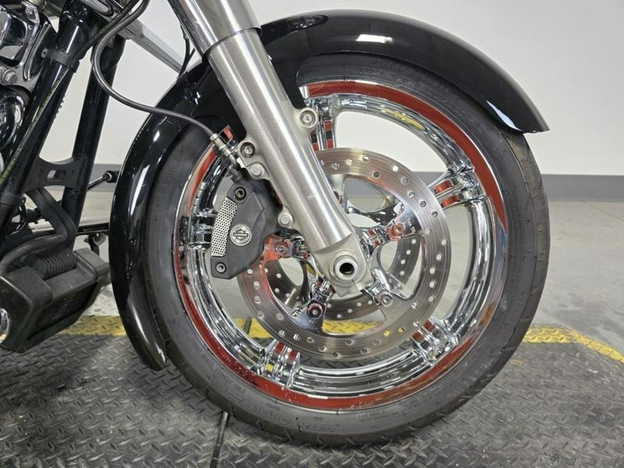 2014 Harley-Davidson® FLHXS - Street Glide® Special