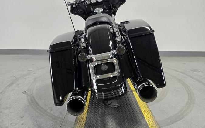 2014 Harley-Davidson® FLHXS - Street Glide® Special