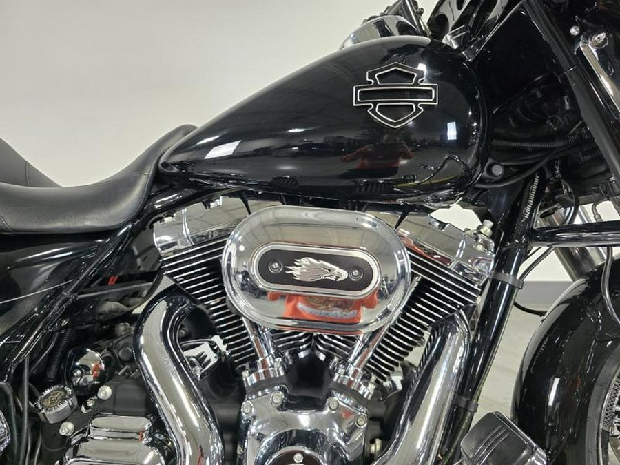 2014 Harley-Davidson® FLHXS - Street Glide® Special